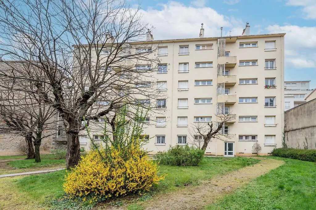 Le Grand Bellevue Hypercentre 3 Chambres Face A La Gare Sncf Saint-Etienne
